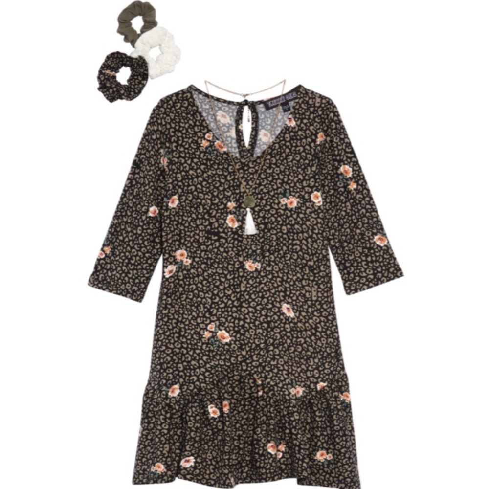 TRIXXI Print Dress with Necklace & Scrunchies Size XL